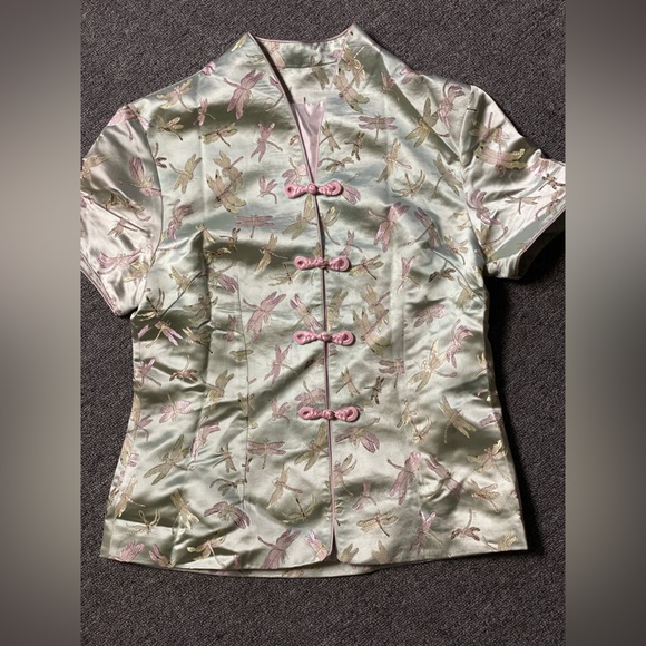 Embroidered Women's Asian Top - Picture 6 of 14